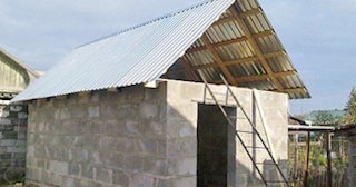 Строительство бани из пеноблоков в Североуральске - цена от 137384 рублей